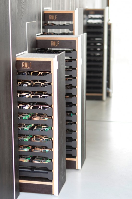 Display trays feature natural materials